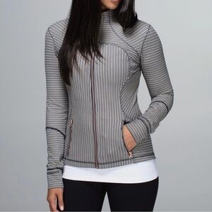 Lululemon Forme Jacket II RARE Pin Stripe Inkwell / Mojave Tan / White Inkwell 6